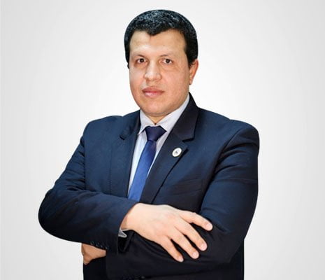 دكتور اشرف عبدالعزيز